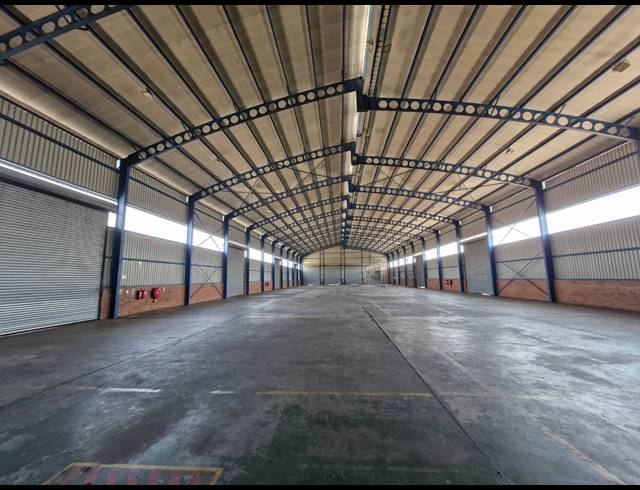 2,315M² WAREHOUSE TO LET IN GERMISTON INDUSTRIAL